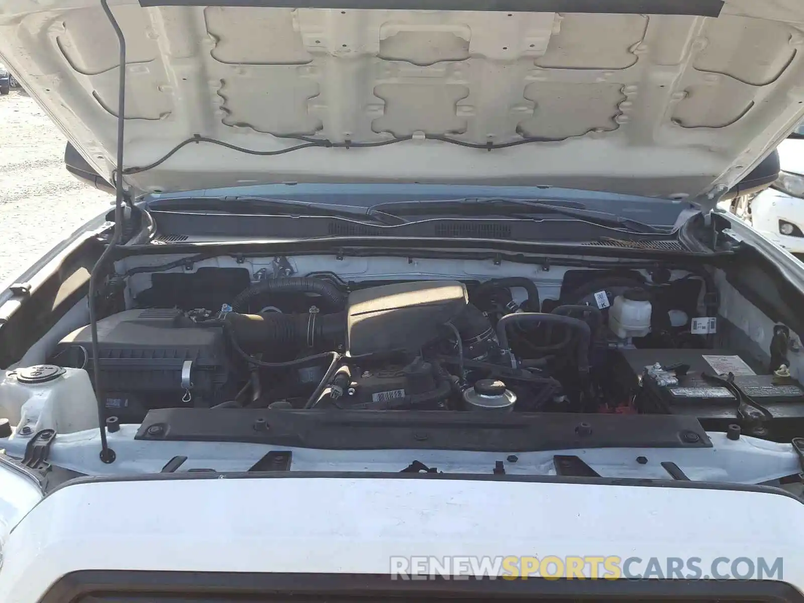 7 Photograph of a damaged car 5TFRX5GNXKX141220 TOYOTA TACOMA 2019