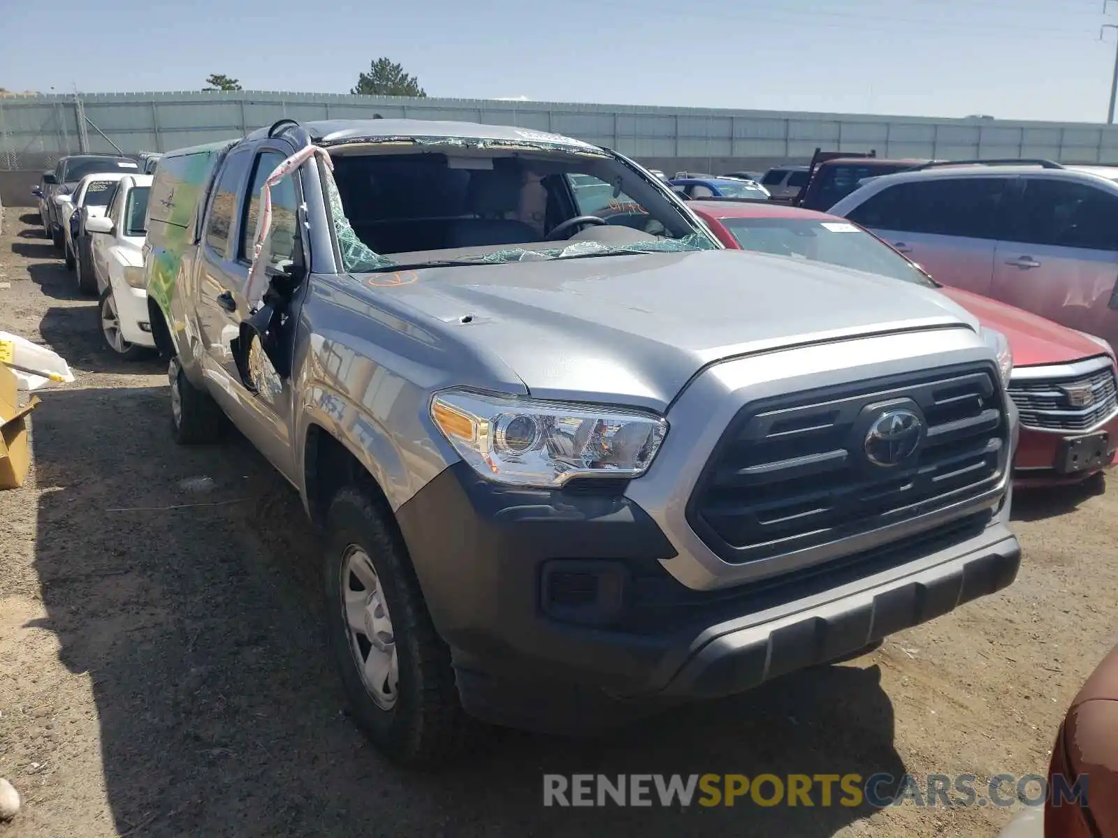 1 Photograph of a damaged car 5TFRX5GNXKX142495 TOYOTA TACOMA 2019