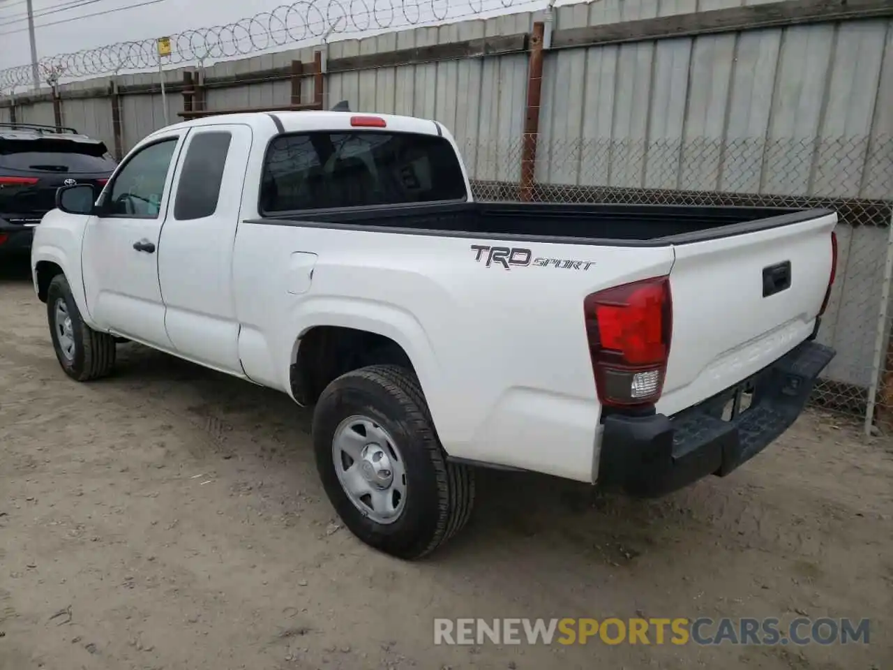 3 Photograph of a damaged car 5TFRX5GNXKX143534 TOYOTA TACOMA 2019