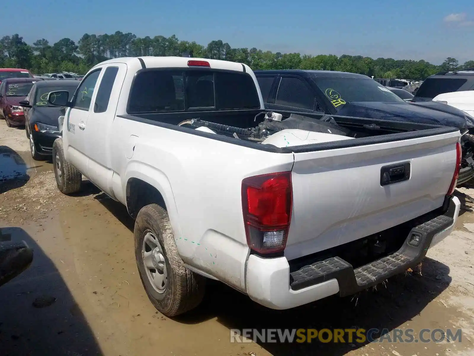 3 Photograph of a damaged car 5TFRX5GNXKX148474 TOYOTA TACOMA 2019