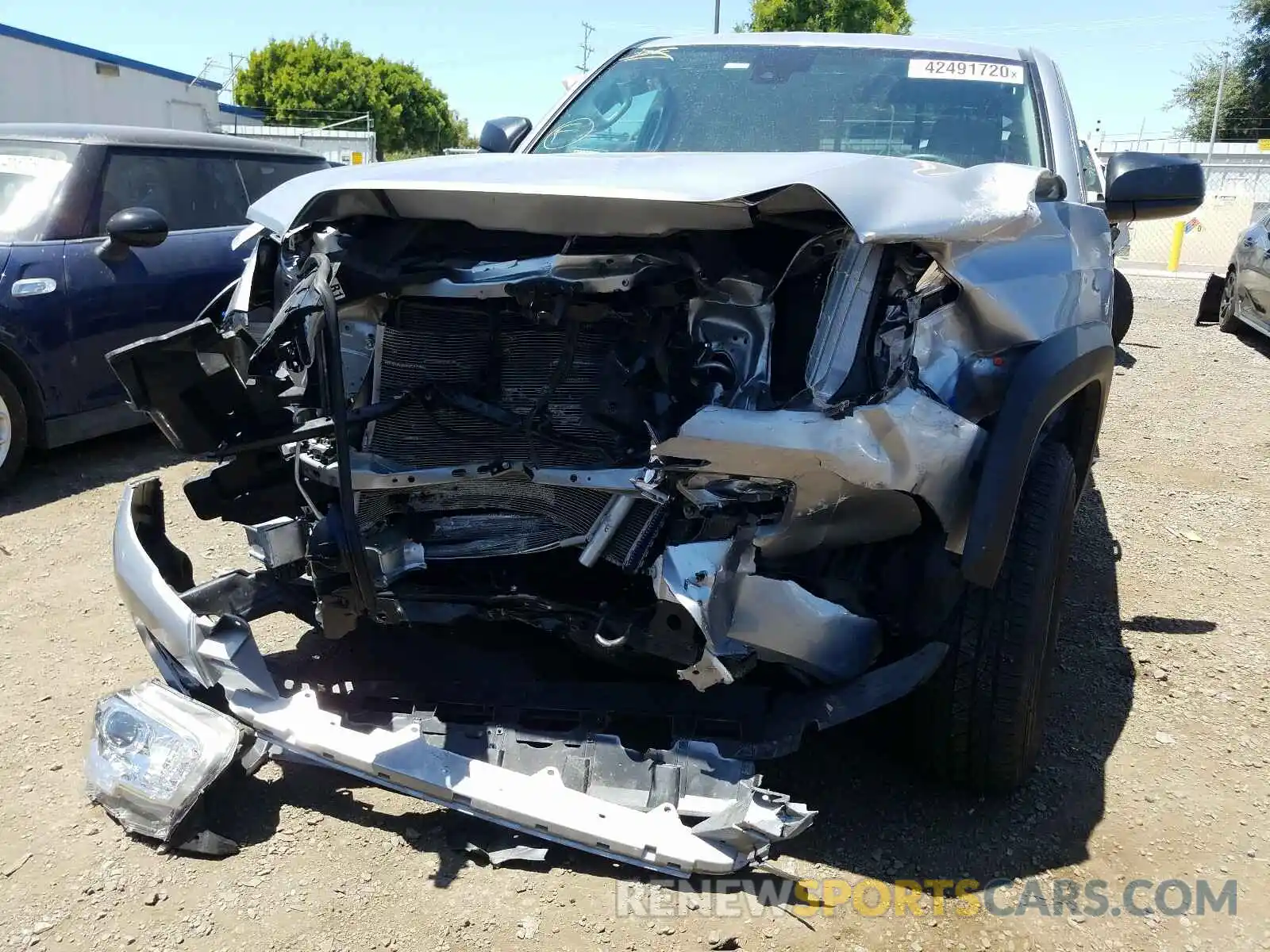 9 Photograph of a damaged car 5TFRX5GNXKX148930 TOYOTA TACOMA 2019