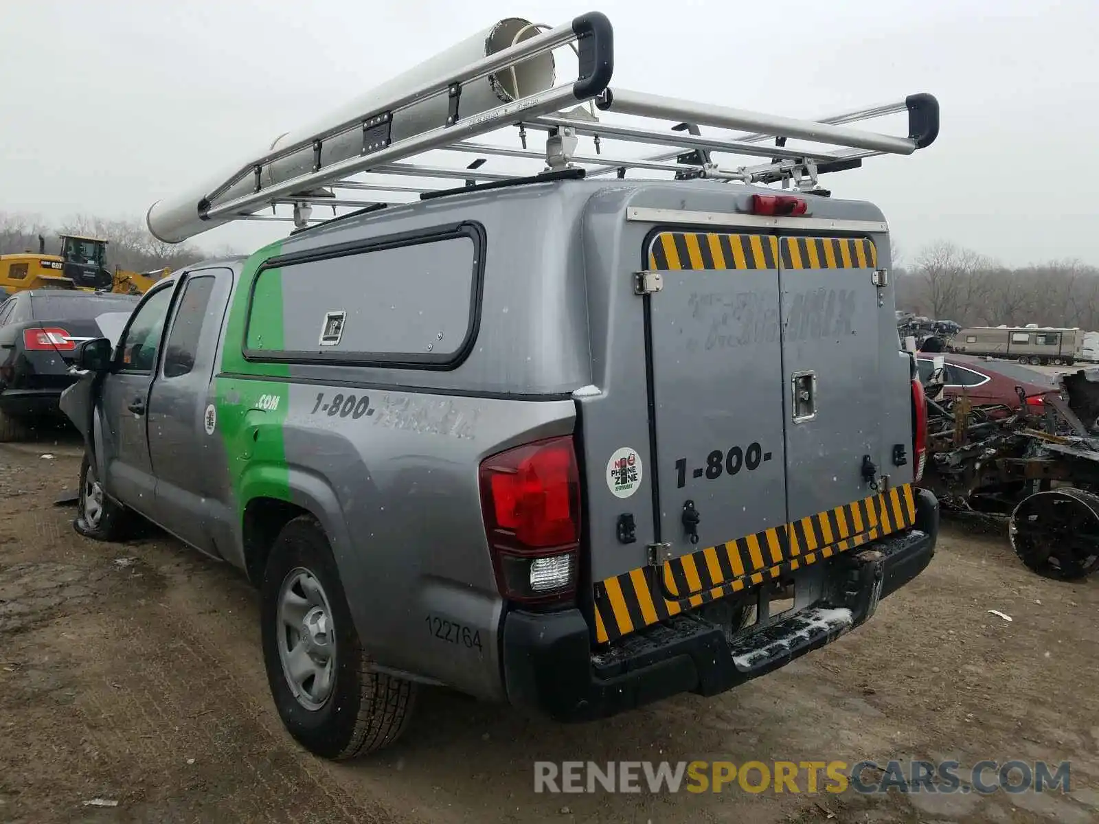 3 Photograph of a damaged car 5TFRX5GNXKX150371 TOYOTA TACOMA 2019