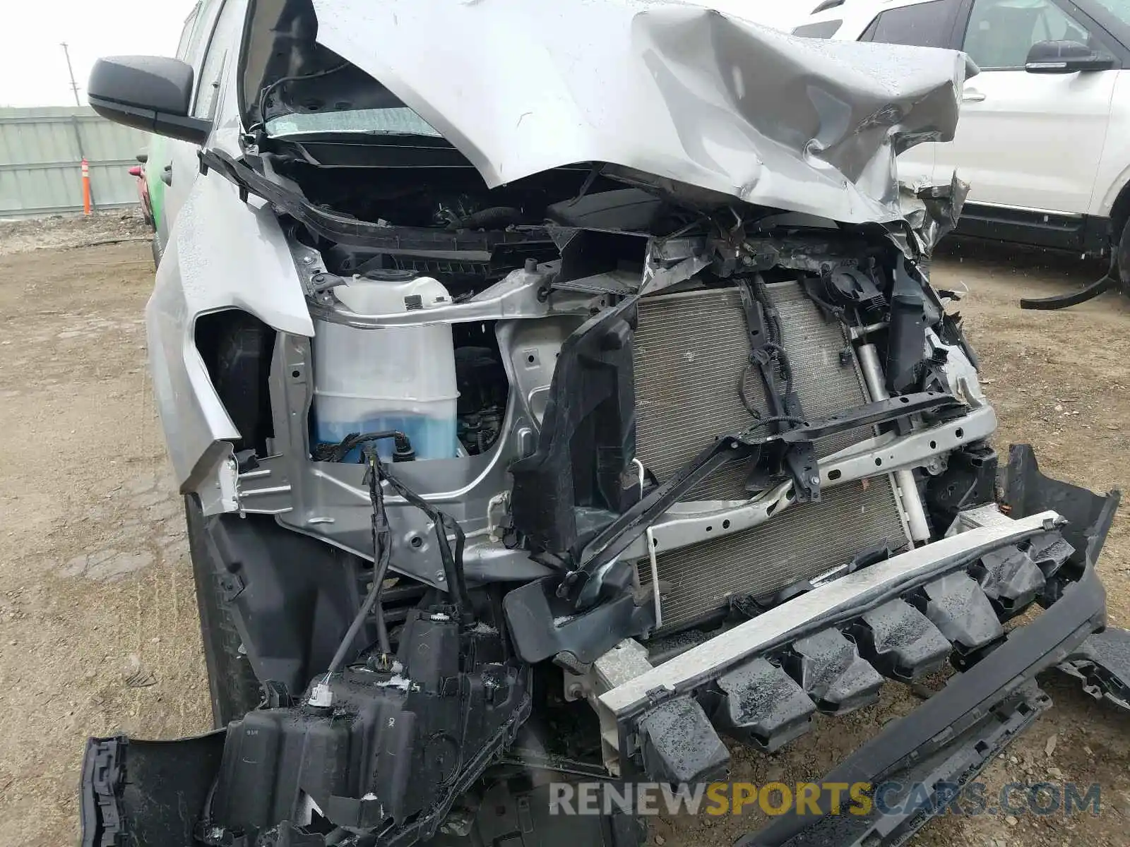 9 Photograph of a damaged car 5TFRX5GNXKX150371 TOYOTA TACOMA 2019