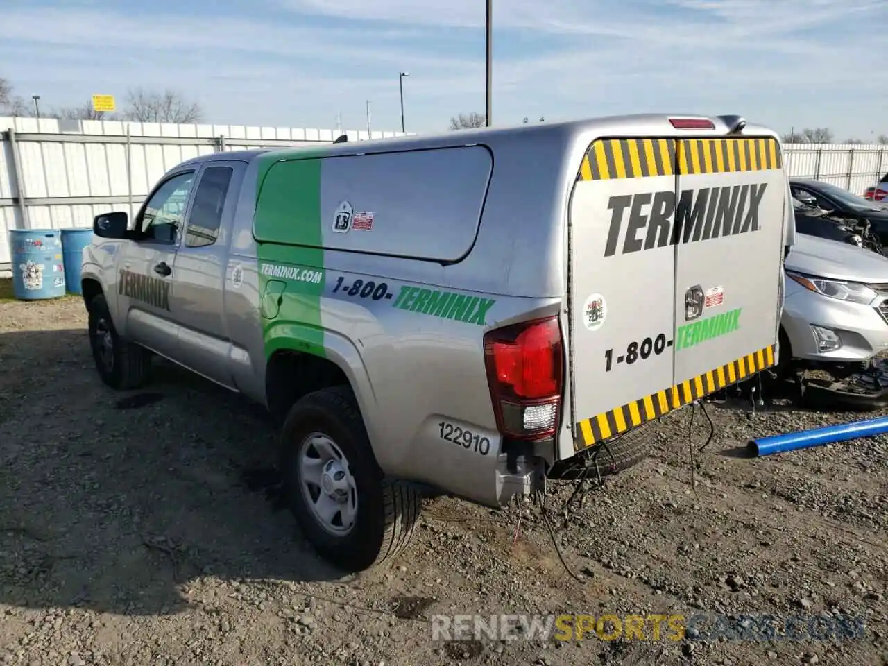 3 Photograph of a damaged car 5TFRX5GNXKX151648 TOYOTA TACOMA 2019