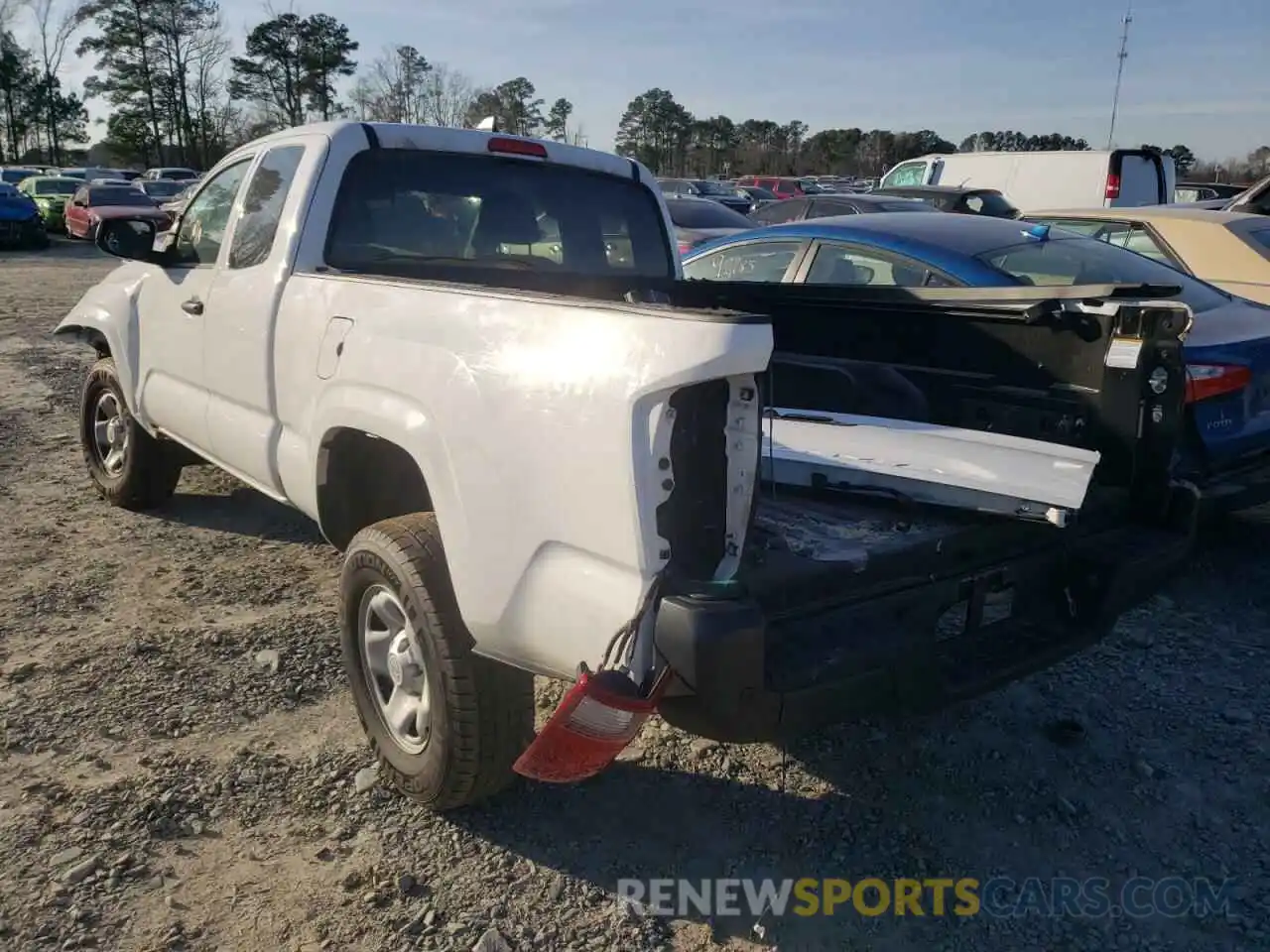 3 Photograph of a damaged car 5TFRX5GNXKX153268 TOYOTA TACOMA 2019