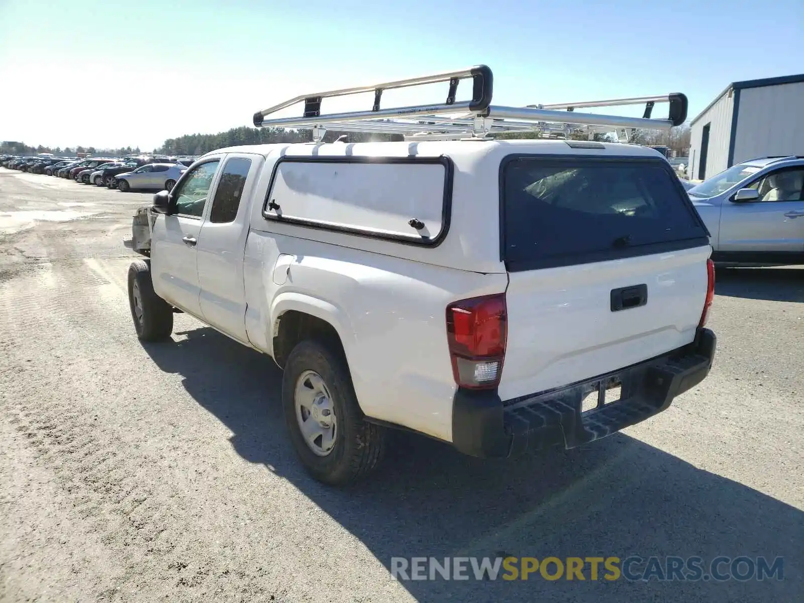 3 Photograph of a damaged car 5TFRX5GNXKX154212 TOYOTA TACOMA 2019