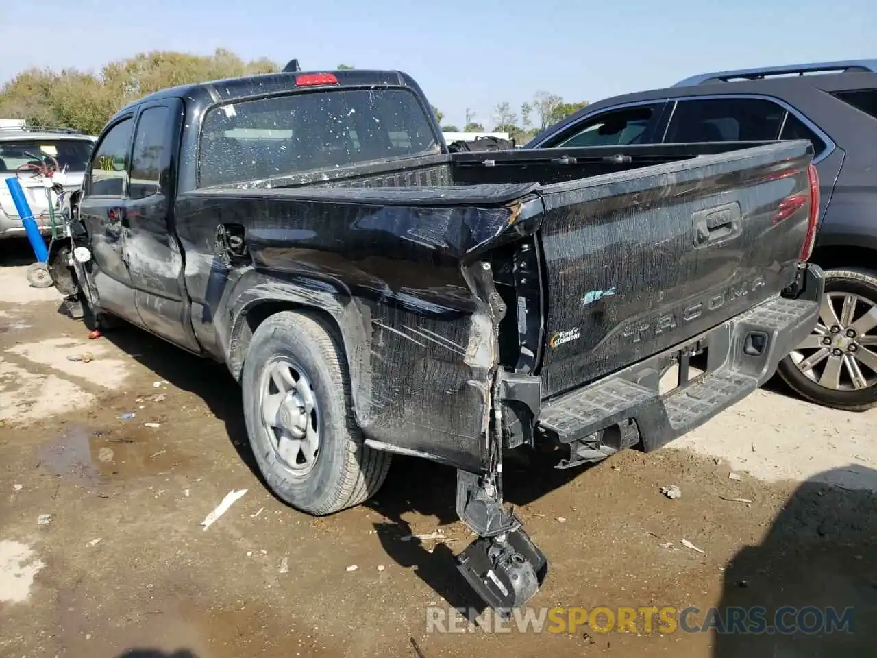 3 Photograph of a damaged car 5TFRX5GNXKX158891 TOYOTA TACOMA 2019