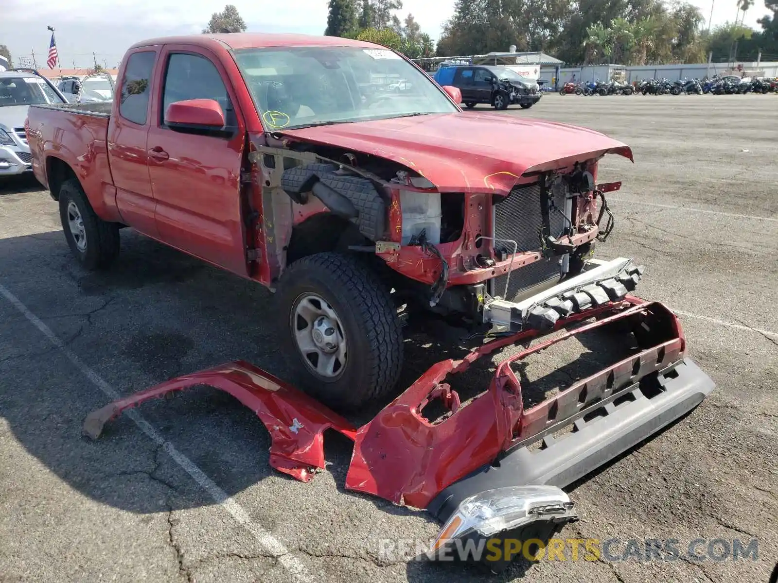 1 Photograph of a damaged car 5TFRX5GNXKX163055 TOYOTA TACOMA 2019