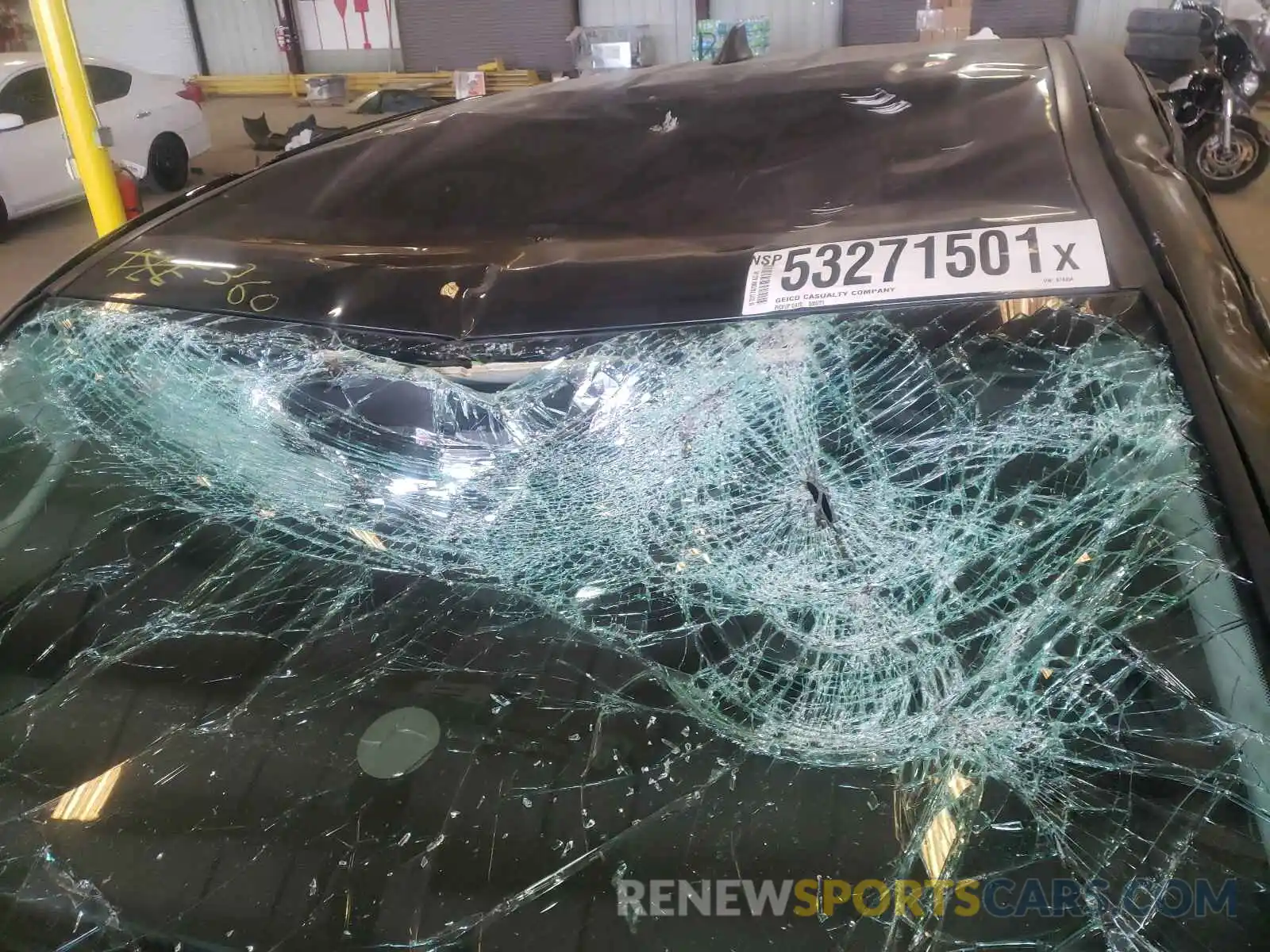 10 Photograph of a damaged car 5TFRZ5CN2KX074354 TOYOTA TACOMA 2019