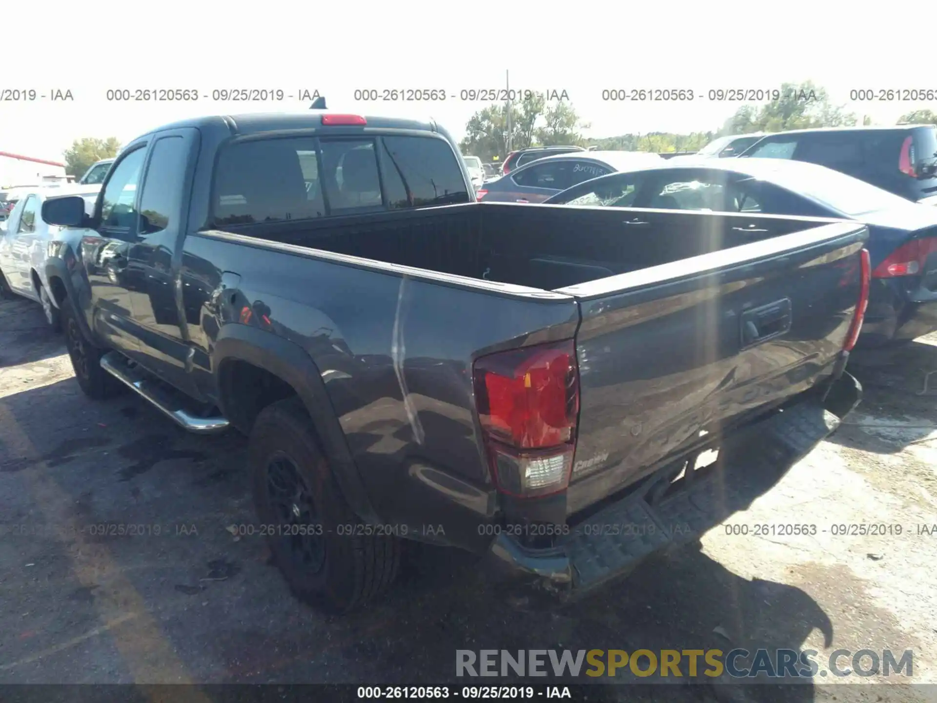 3 Photograph of a damaged car 5TFRZ5CN3KX074489 TOYOTA TACOMA 2019