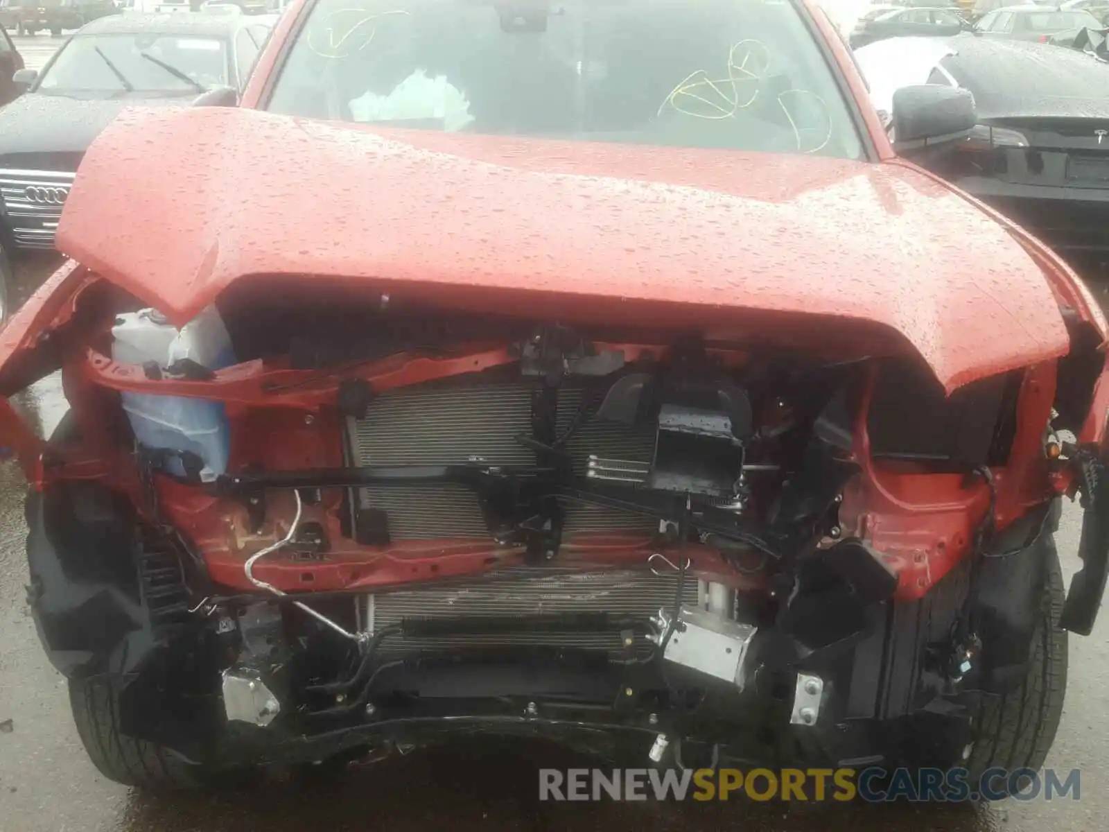 9 Photograph of a damaged car 5TFRZ5CN3KX082950 TOYOTA TACOMA 2019