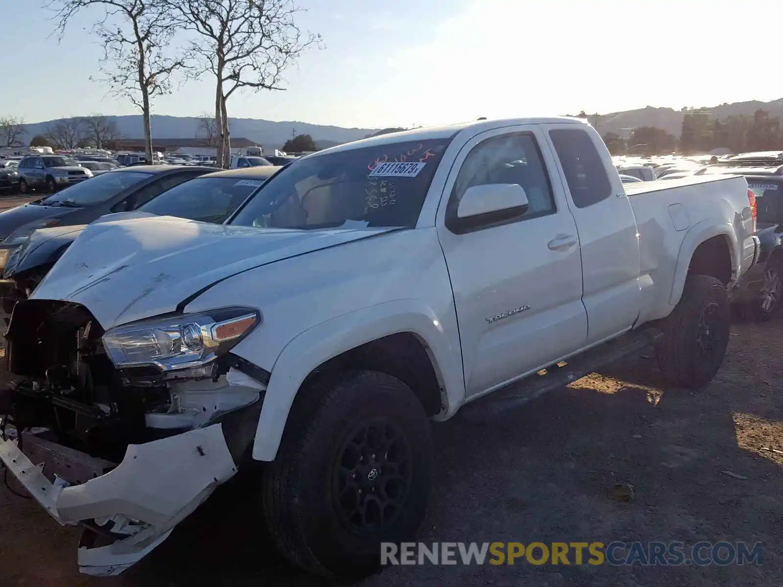 2 Photograph of a damaged car 5TFRZ5CN3KX085315 TOYOTA TACOMA 2019