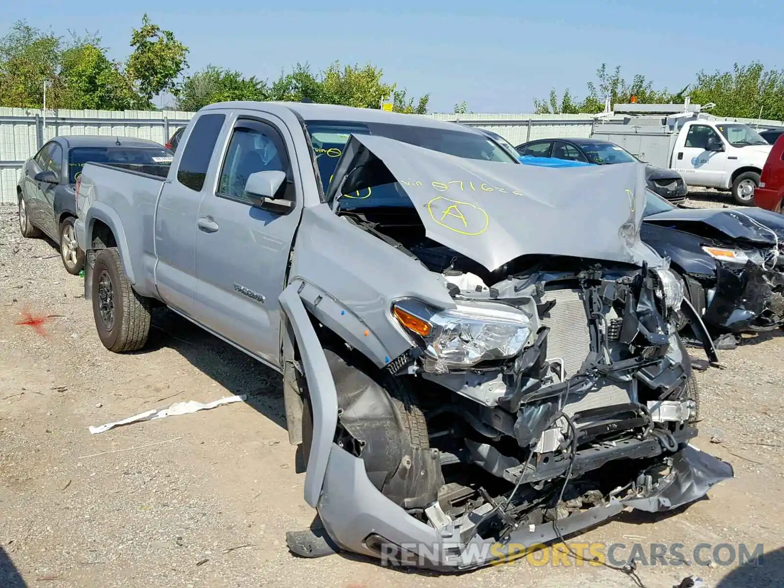 1 Photograph of a damaged car 5TFRZ5CN5KX071626 TOYOTA TACOMA 2019