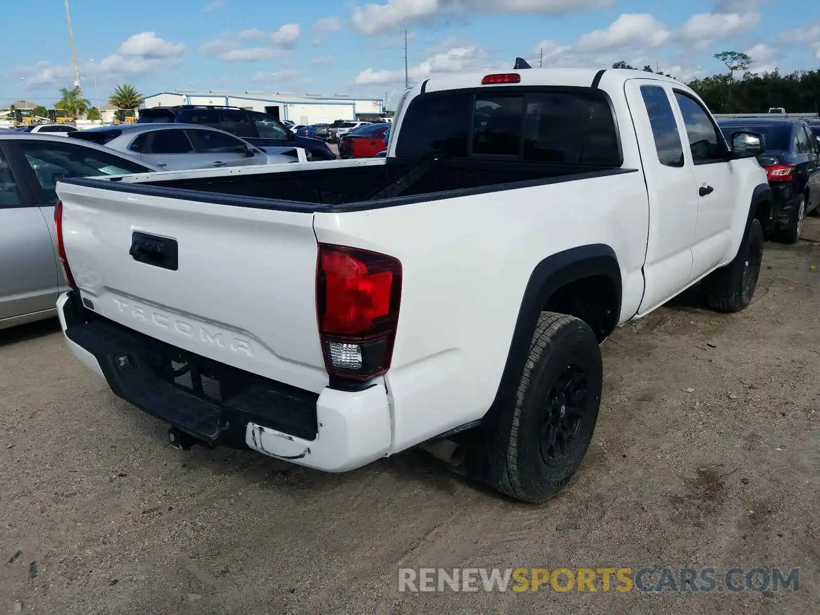 4 Photograph of a damaged car 5TFRZ5CN5KX072226 TOYOTA TACOMA 2019