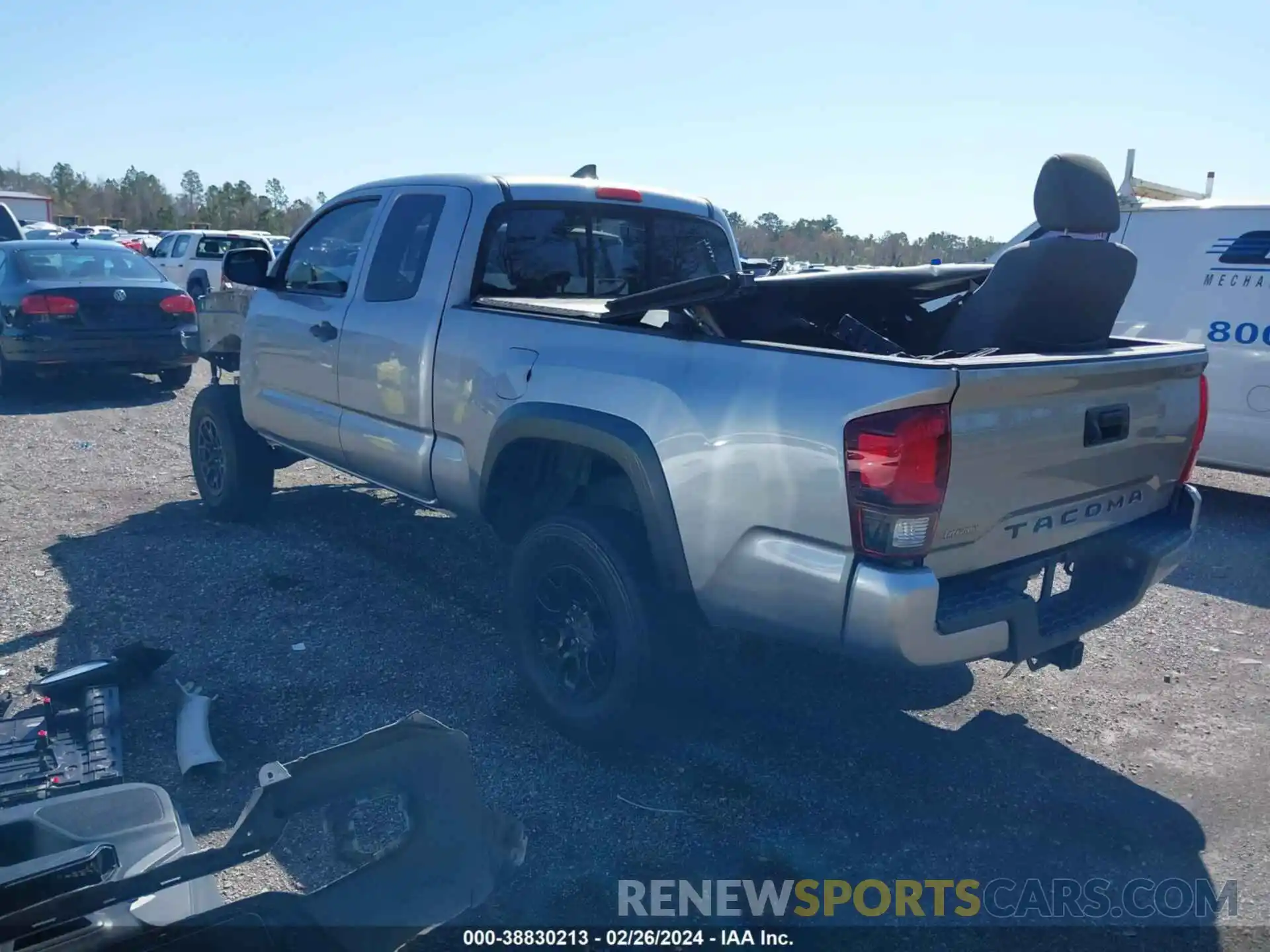 3 Photograph of a damaged car 5TFRZ5CN5KX080956 TOYOTA TACOMA 2019