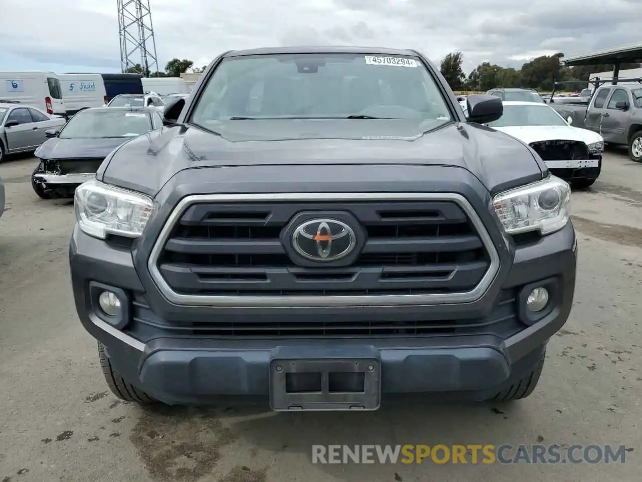 5 Фотография поврежденного автомобиля 5TFRZ5CN5KX086305 TOYOTA TACOMA 2019