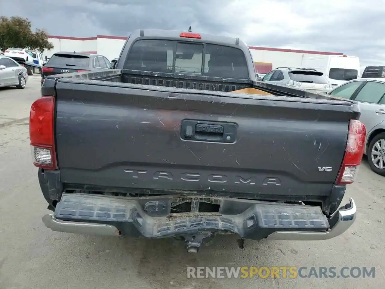 6 Photograph of a damaged car 5TFRZ5CN5KX086305 TOYOTA TACOMA 2019