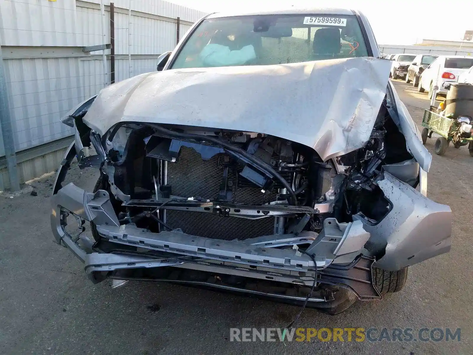 9 Photograph of a damaged car 5TFRZ5CN7KX082594 TOYOTA TACOMA 2019