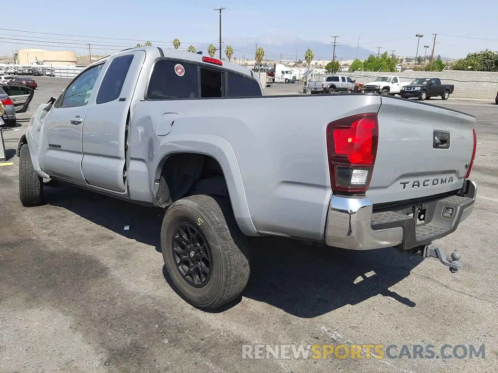 3 Photograph of a damaged car 5TFRZ5CN9KX084413 TOYOTA TACOMA 2019