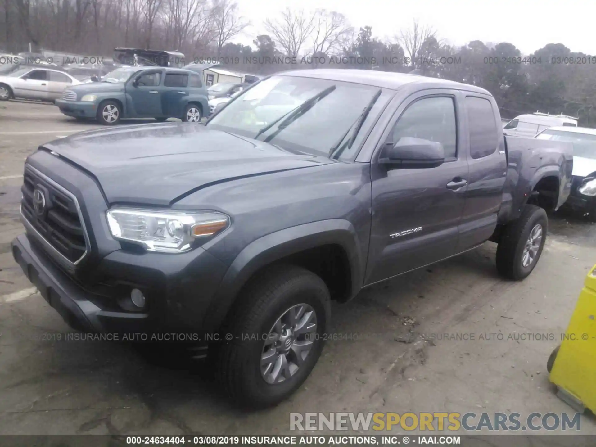 2 Photograph of a damaged car 5TFRZ5CNXKX075316 TOYOTA TACOMA 2019