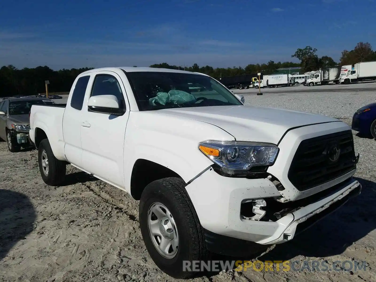 1 Photograph of a damaged car 5TFRZ5CNXKX085120 TOYOTA TACOMA 2019