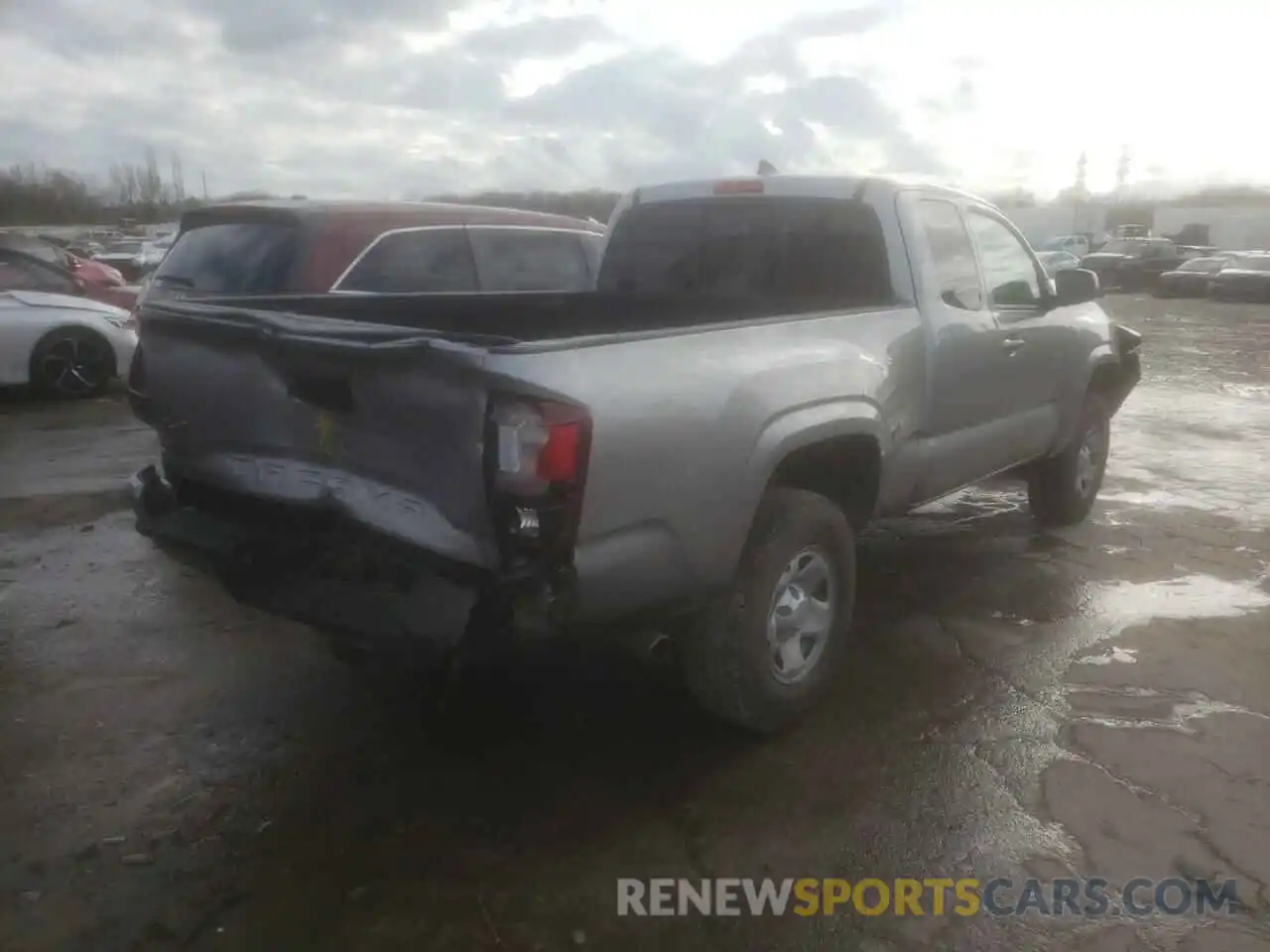 4 Photograph of a damaged car 5TFSX5EN0KX066497 TOYOTA TACOMA 2019