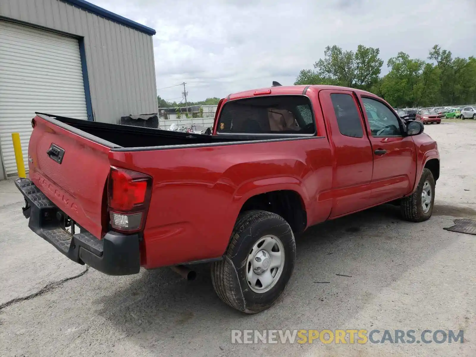 4 Photograph of a damaged car 5TFSX5EN0KX070999 TOYOTA TACOMA 2019