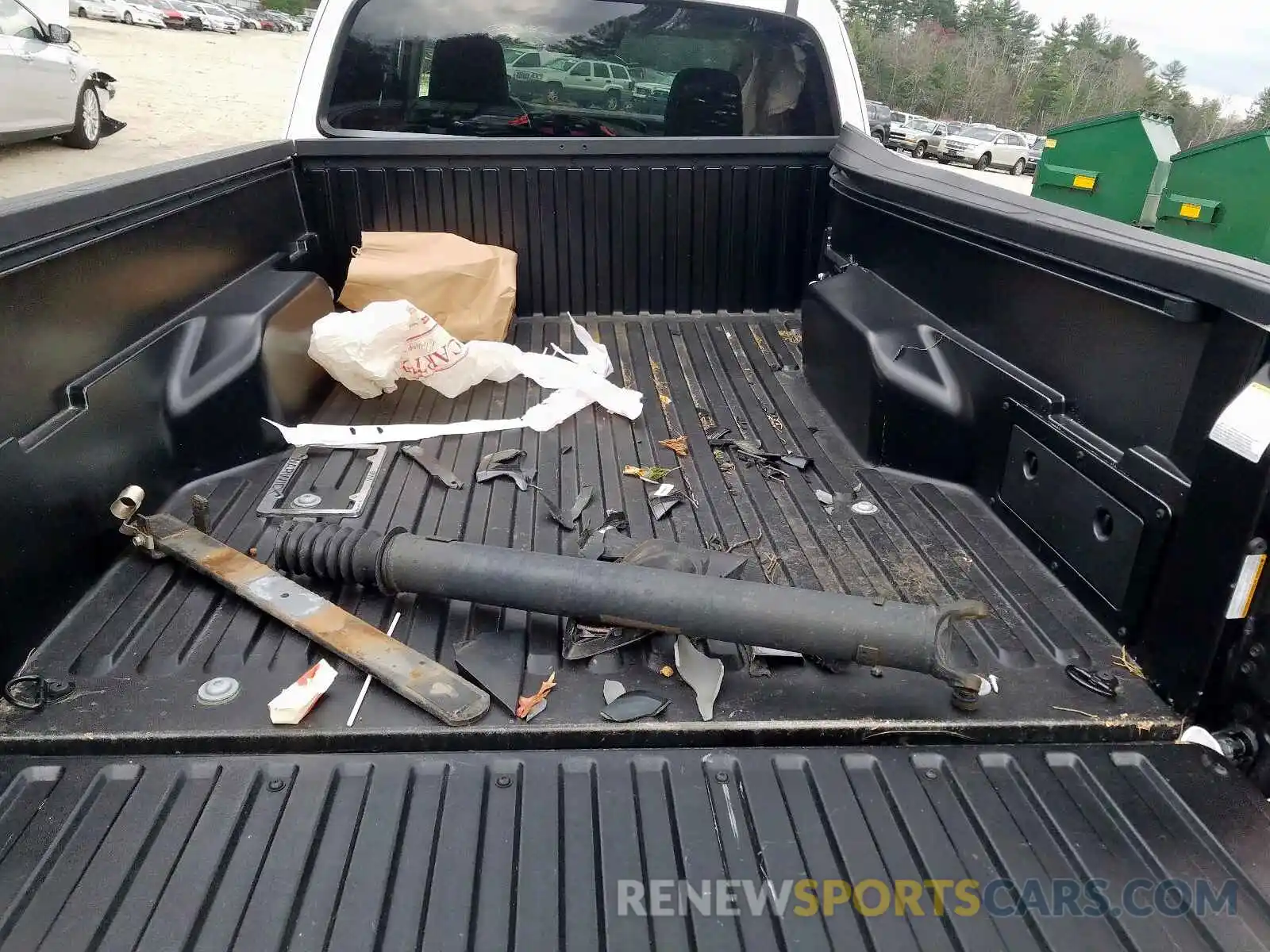 6 Photograph of a damaged car 5TFSX5EN1KX064161 TOYOTA TACOMA 2019