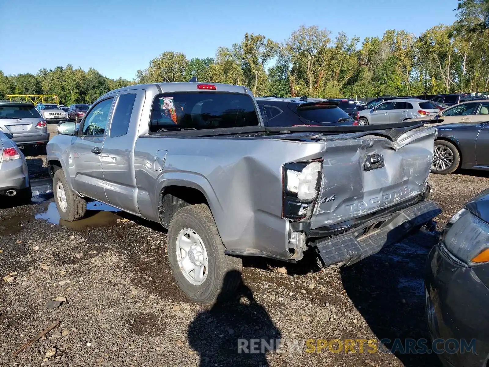 3 Photograph of a damaged car 5TFSX5EN1KX065147 TOYOTA TACOMA 2019