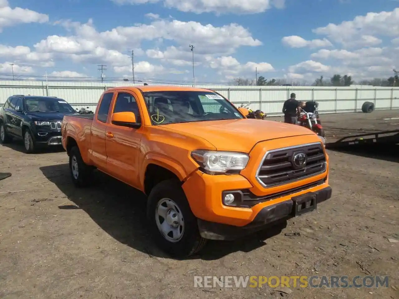 1 Photograph of a damaged car 5TFSX5EN2KX064721 TOYOTA TACOMA 2019