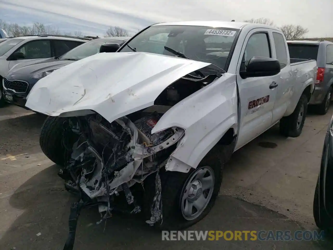 2 Photograph of a damaged car 5TFSX5EN2KX066906 TOYOTA TACOMA 2019