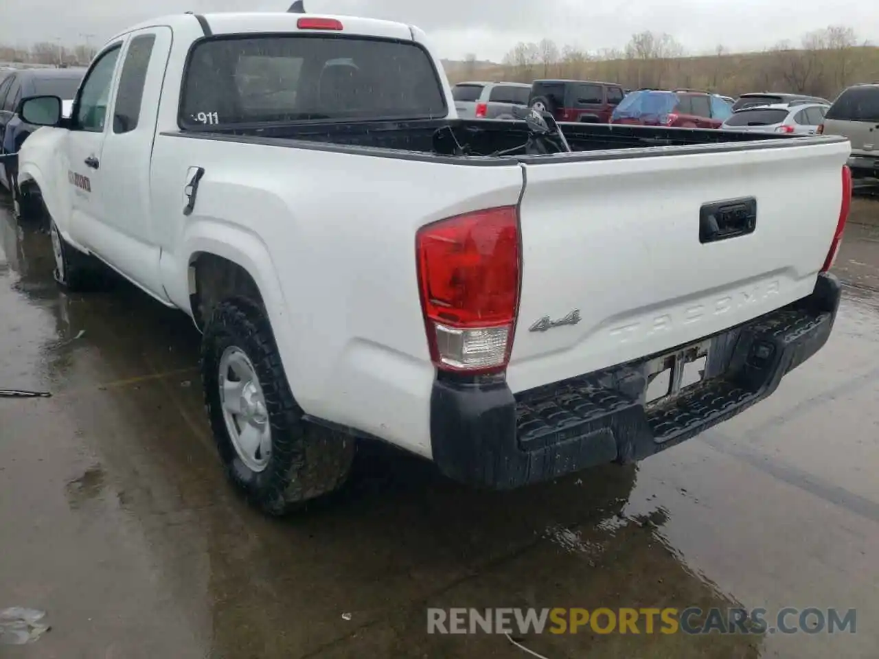 3 Photograph of a damaged car 5TFSX5EN2KX066906 TOYOTA TACOMA 2019