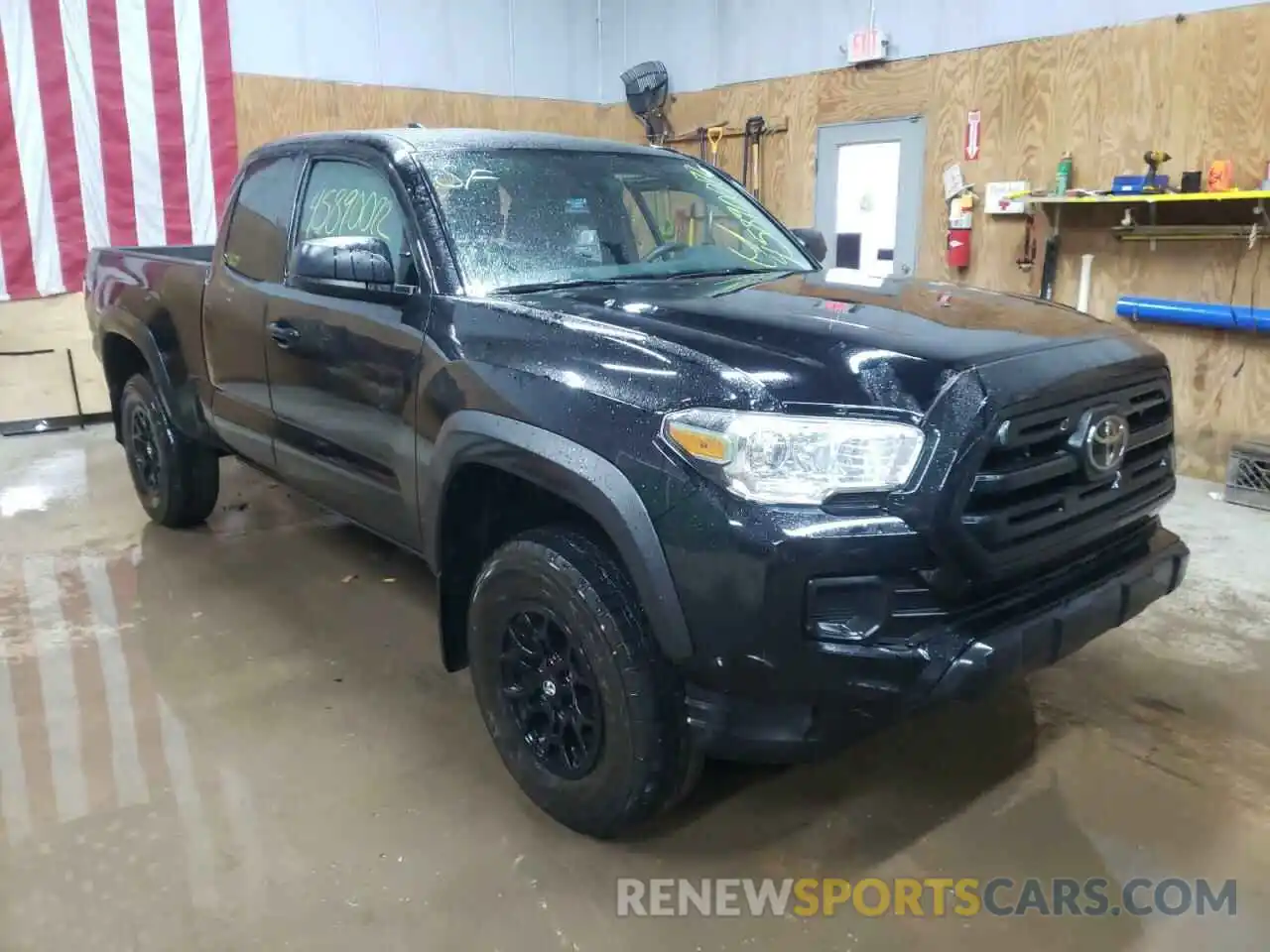 1 Photograph of a damaged car 5TFSX5EN2KX070132 TOYOTA TACOMA 2019