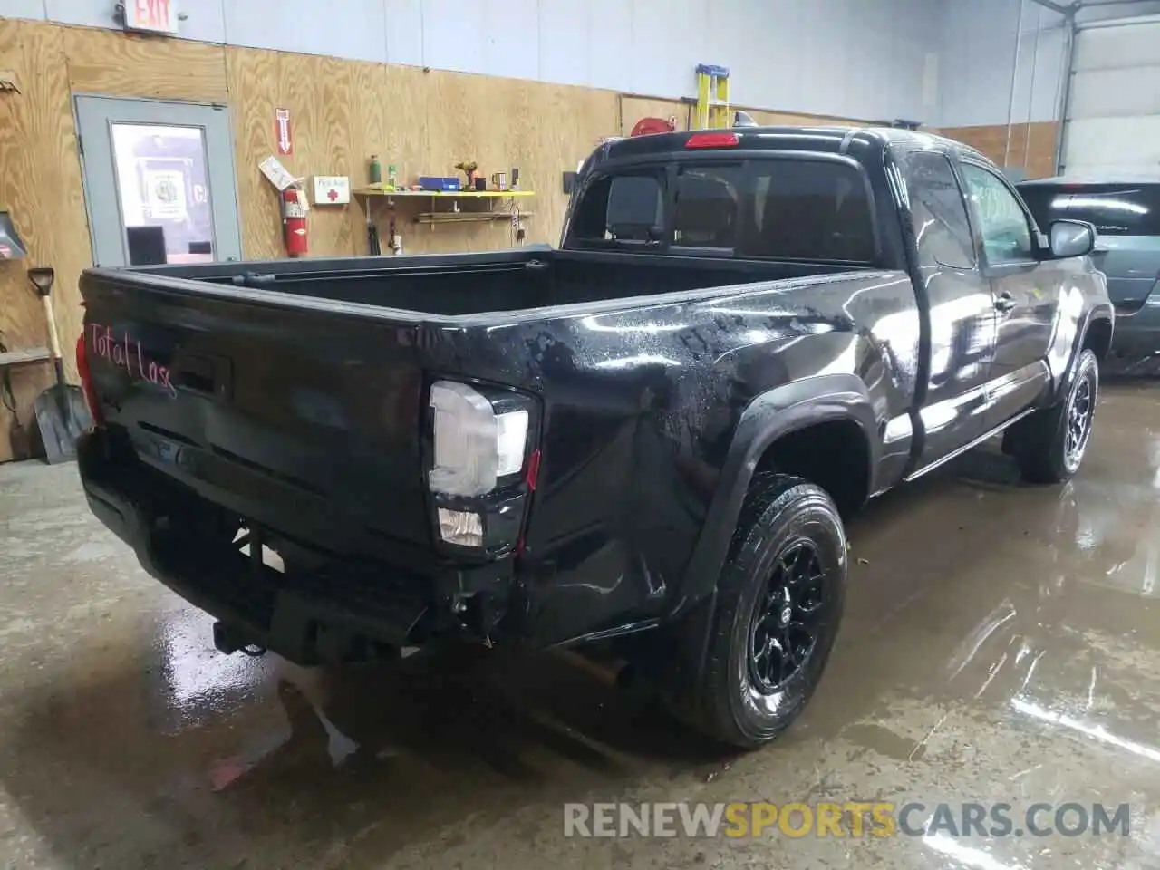 4 Photograph of a damaged car 5TFSX5EN2KX070132 TOYOTA TACOMA 2019