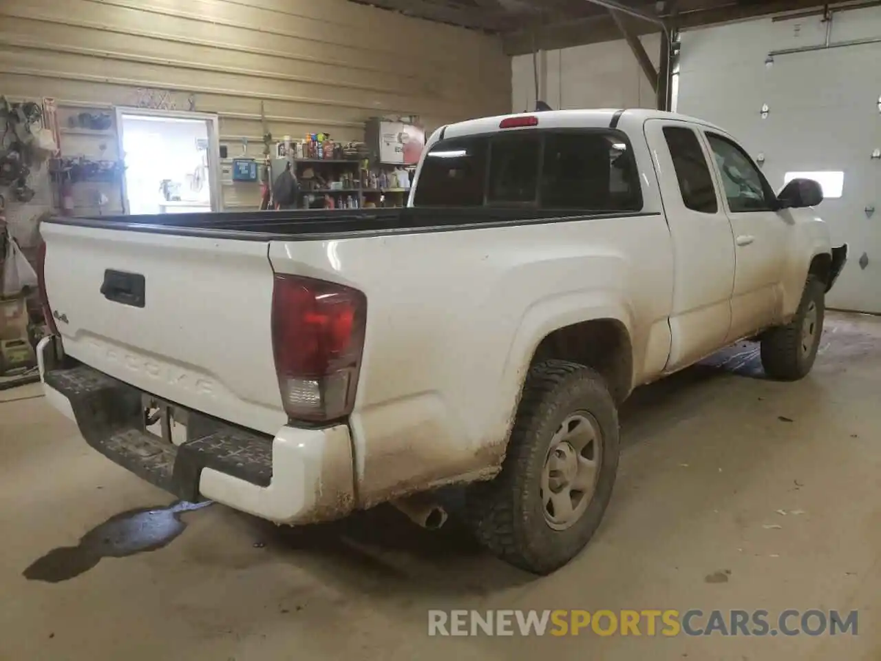 4 Photograph of a damaged car 5TFSX5EN2KX070437 TOYOTA TACOMA 2019