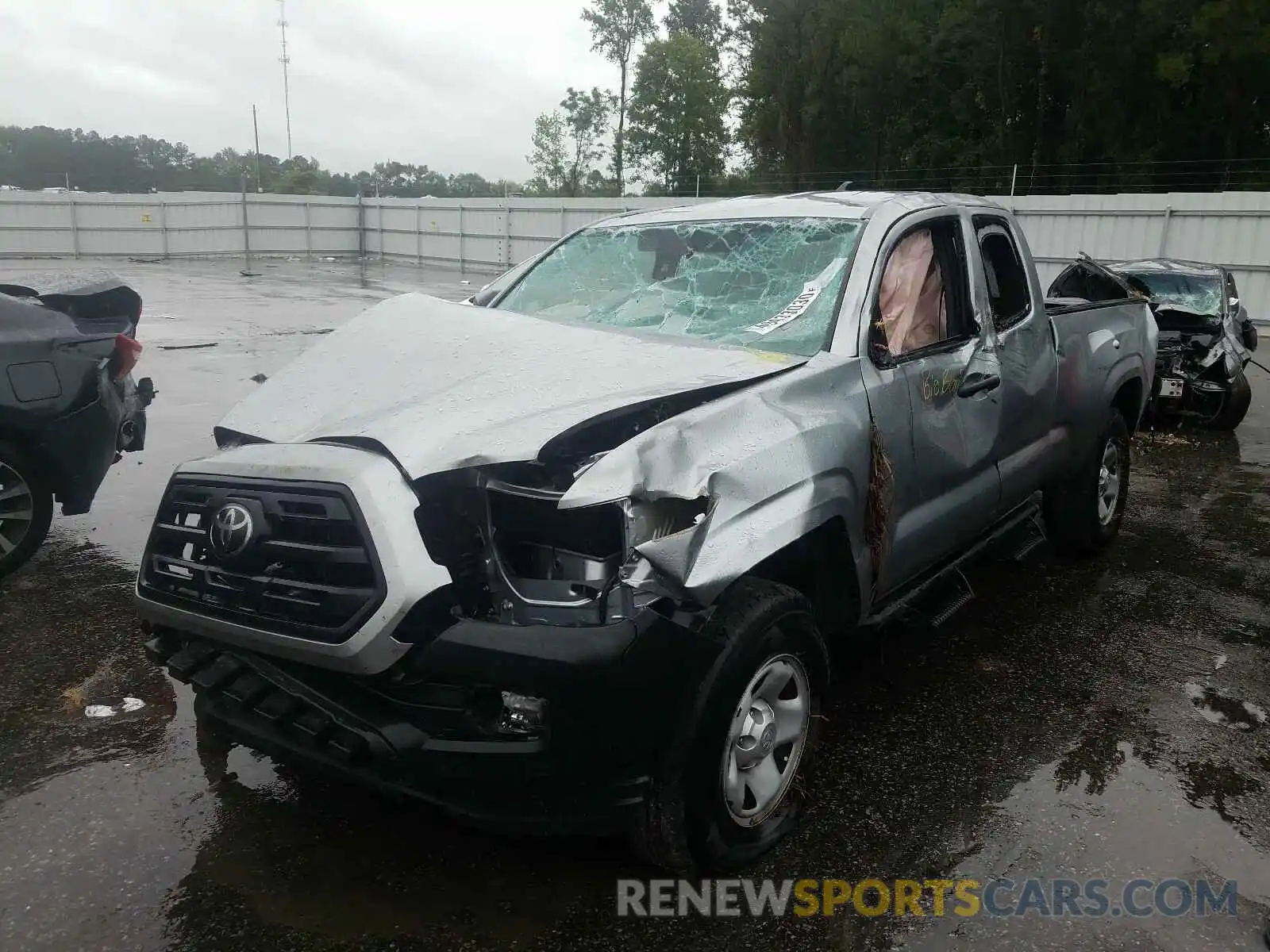 2 Photograph of a damaged car 5TFSX5EN3KX067675 TOYOTA TACOMA 2019