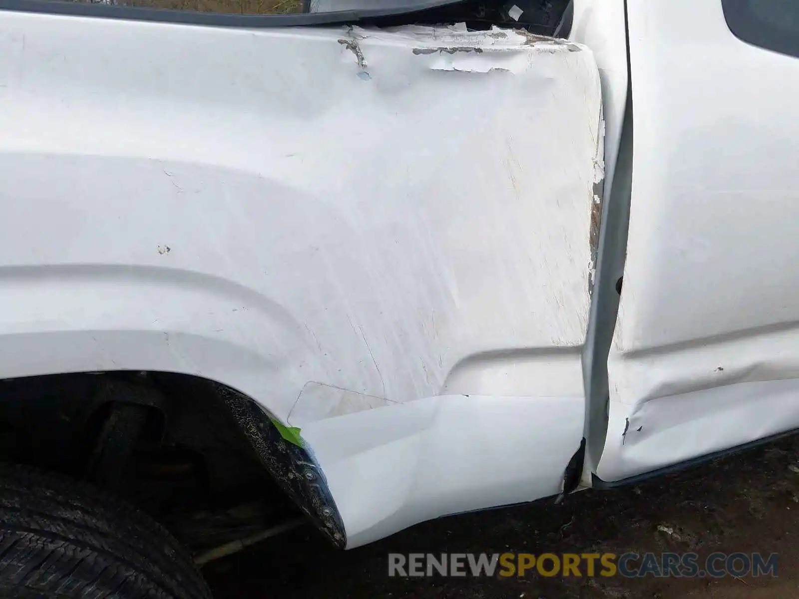 9 Photograph of a damaged car 5TFSX5EN3KX068602 TOYOTA TACOMA 2019