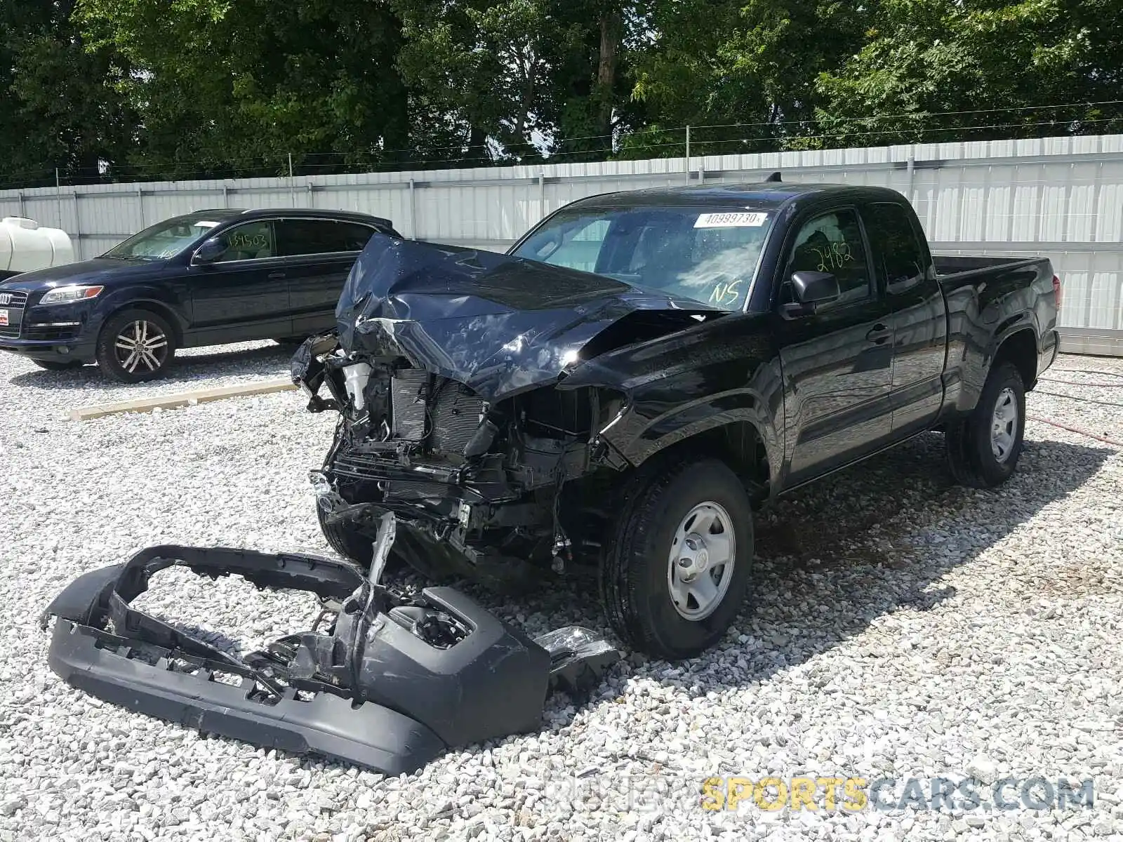 2 Photograph of a damaged car 5TFSX5EN3KX069622 TOYOTA TACOMA 2019