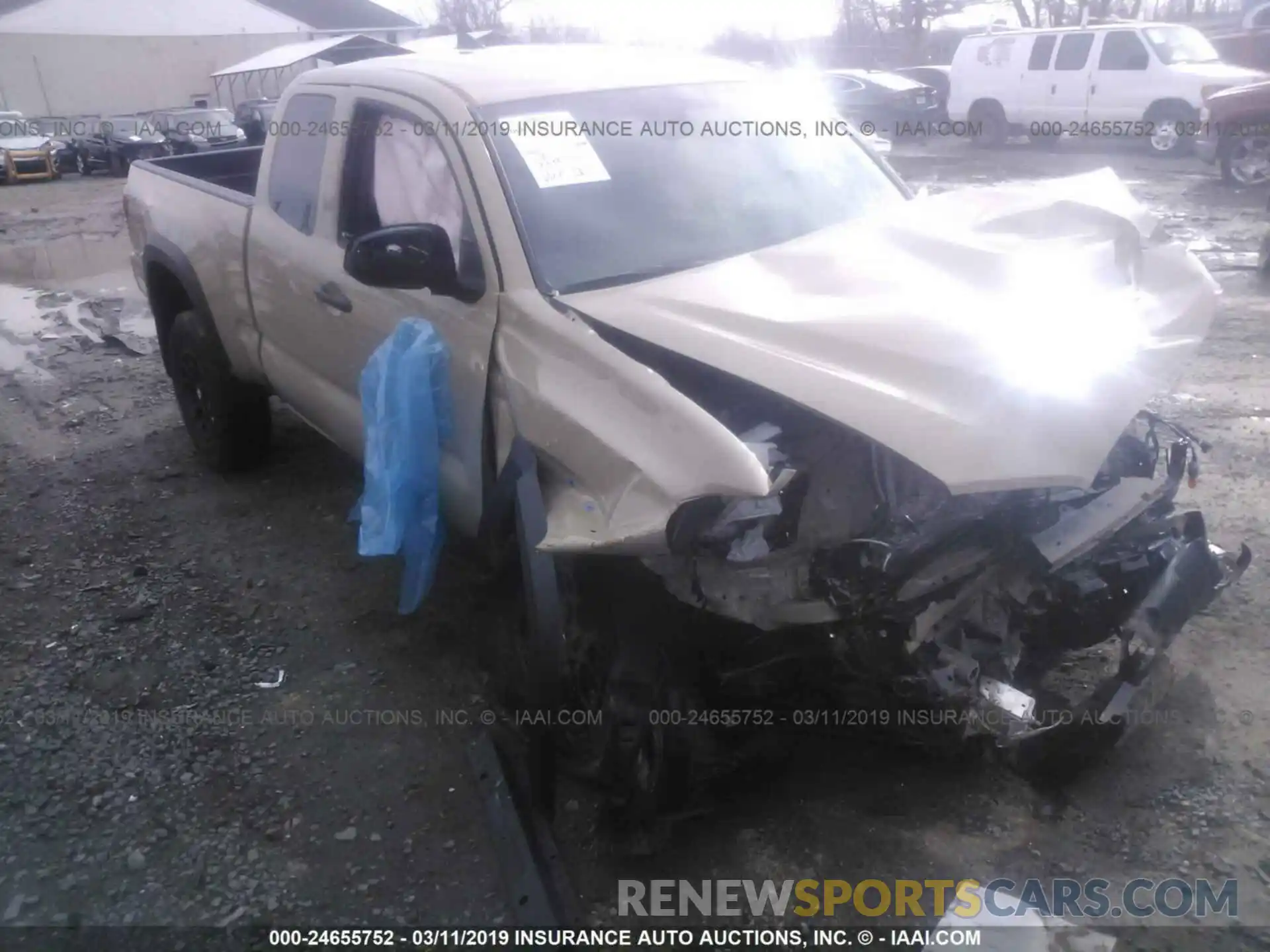 1 Photograph of a damaged car 5TFSX5EN4KX063747 TOYOTA TACOMA 2019