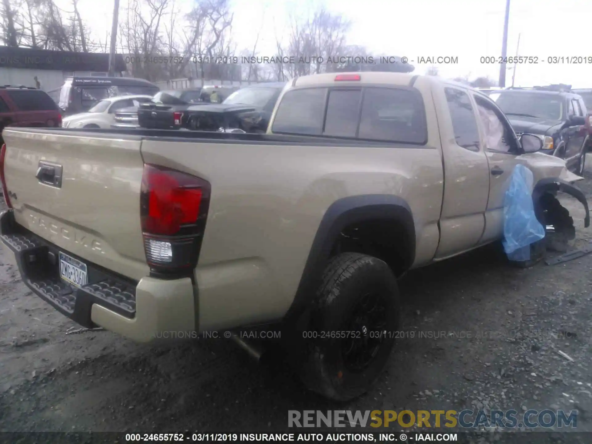 4 Photograph of a damaged car 5TFSX5EN4KX063747 TOYOTA TACOMA 2019