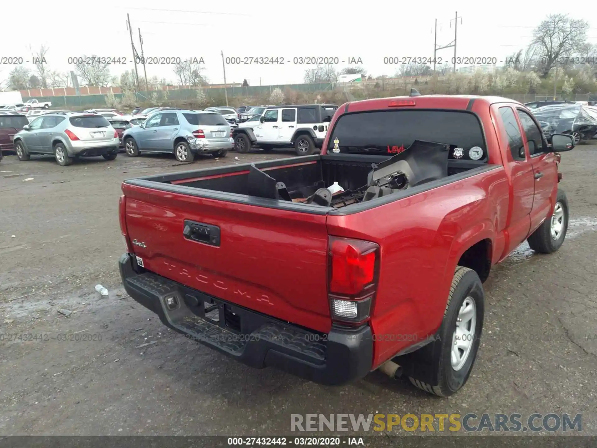 4 Photograph of a damaged car 5TFSX5EN4KX065935 TOYOTA TACOMA 2019