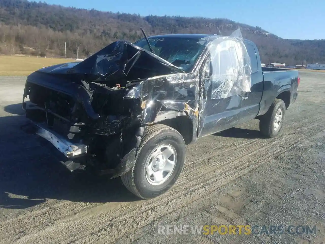 2 Photograph of a damaged car 5TFSX5EN4KX069225 TOYOTA TACOMA 2019