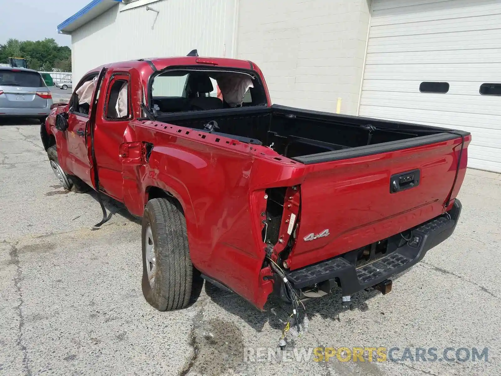 3 Photograph of a damaged car 5TFSX5EN4KX070360 TOYOTA TACOMA 2019