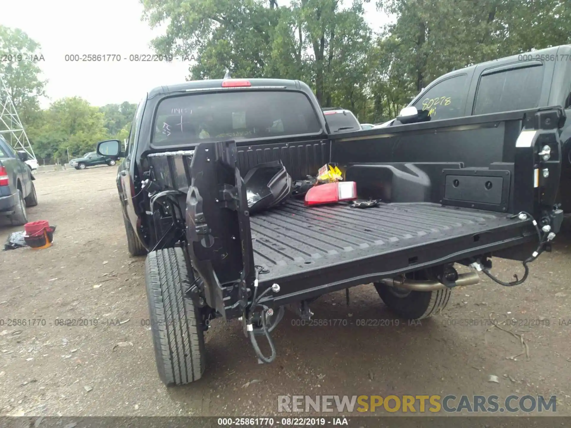 6 Photograph of a damaged car 5TFSX5EN5KX067418 TOYOTA TACOMA 2019