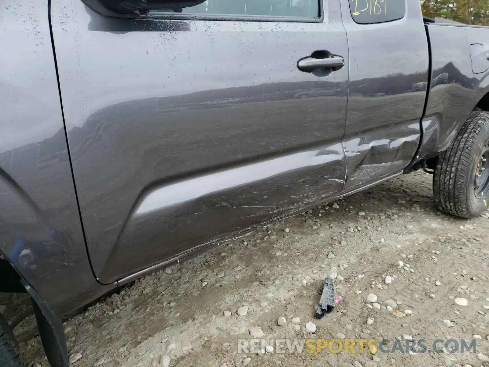 9 Photograph of a damaged car 5TFSX5EN6KX064043 TOYOTA TACOMA 2019