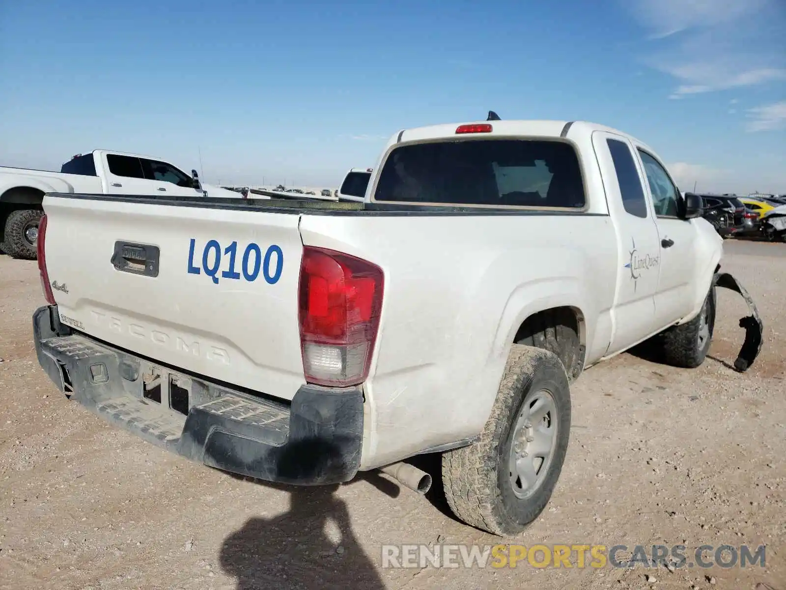 4 Photograph of a damaged car 5TFSX5EN6KX065516 TOYOTA TACOMA 2019