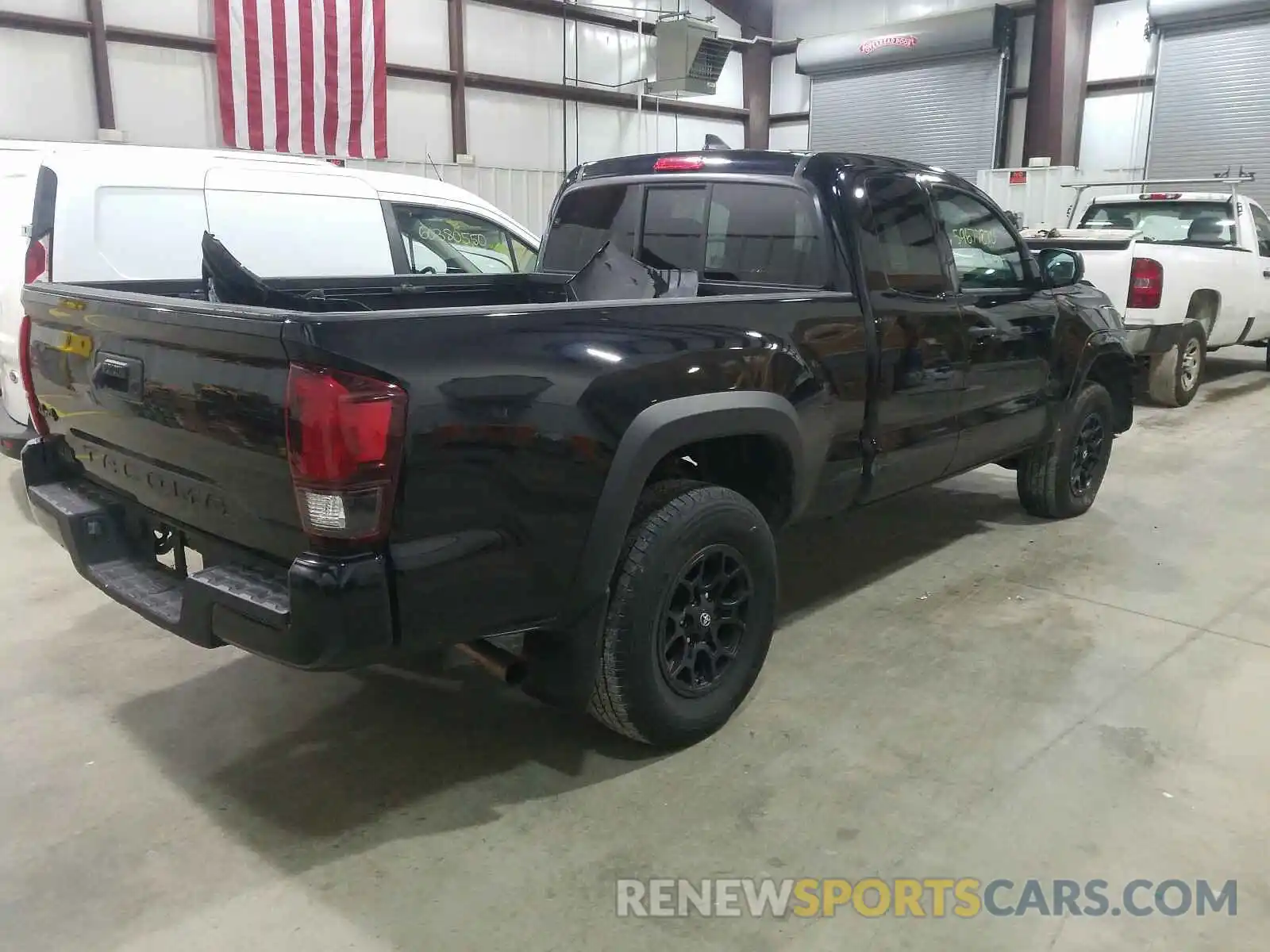 4 Photograph of a damaged car 5TFSX5EN6KX066035 TOYOTA TACOMA 2019