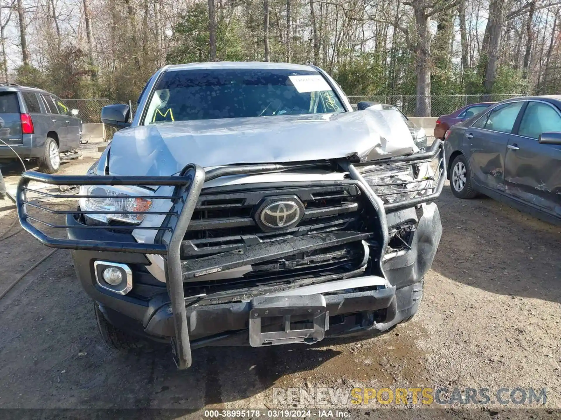 12 Photograph of a damaged car 5TFSX5EN7KX065962 TOYOTA TACOMA 2019