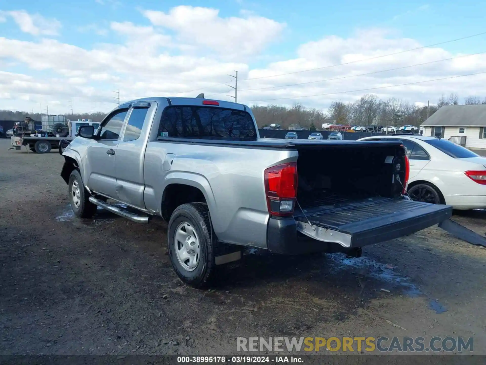 3 Photograph of a damaged car 5TFSX5EN7KX065962 TOYOTA TACOMA 2019