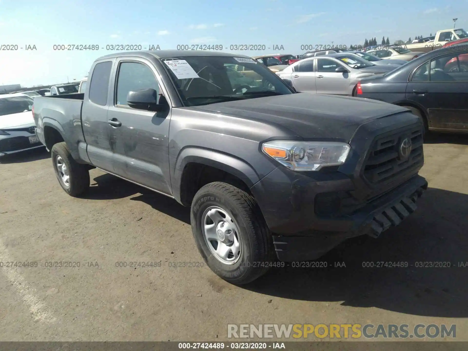 1 Photograph of a damaged car 5TFSX5EN7KX066092 TOYOTA TACOMA 2019